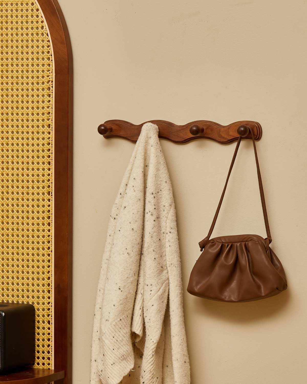 Wood Coat Rack Wall Mount / 4 Hooks / Set of 4