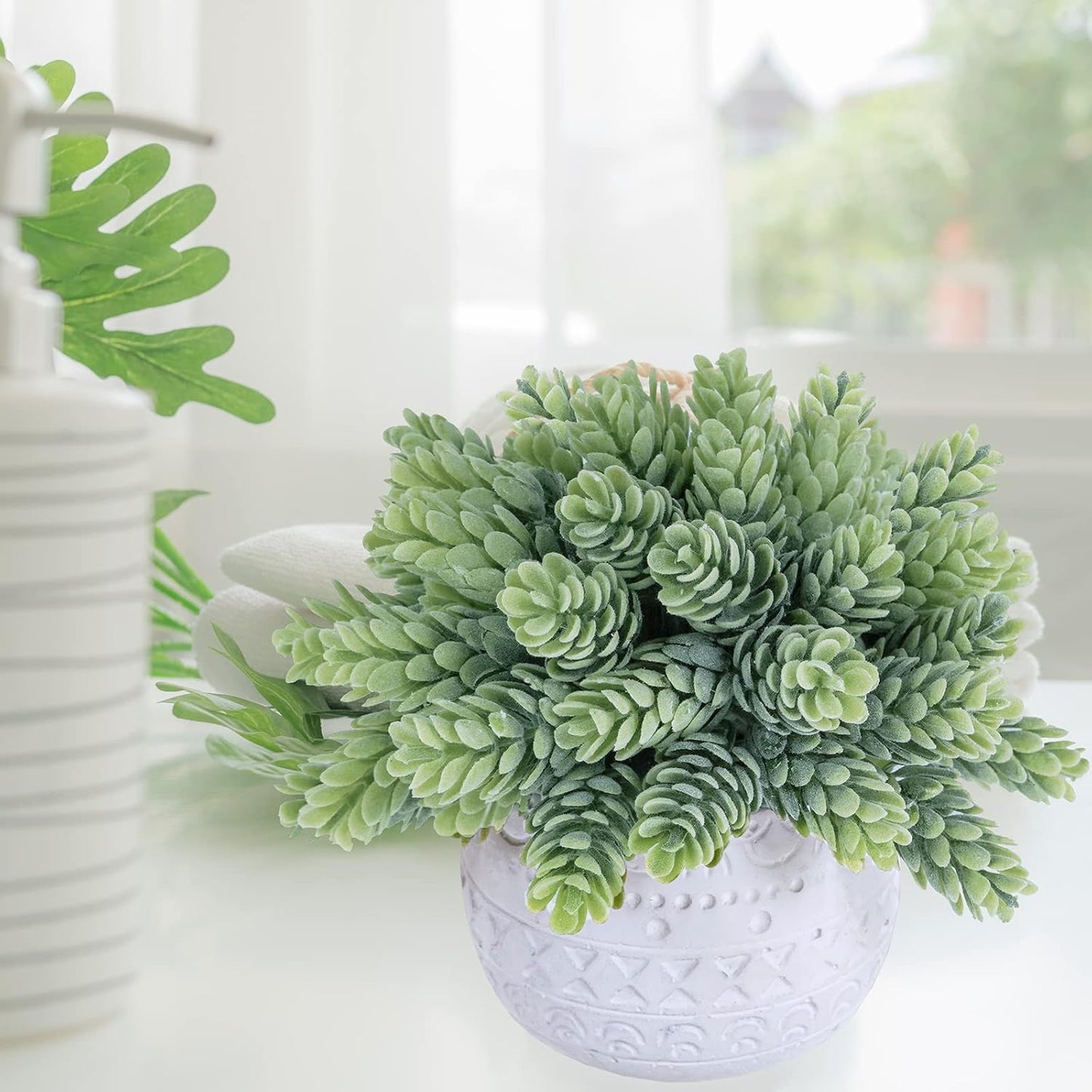 Assorted Small Potted Succulent Plants Artificial Aloe Hanging Succulent / White / Set of 3
