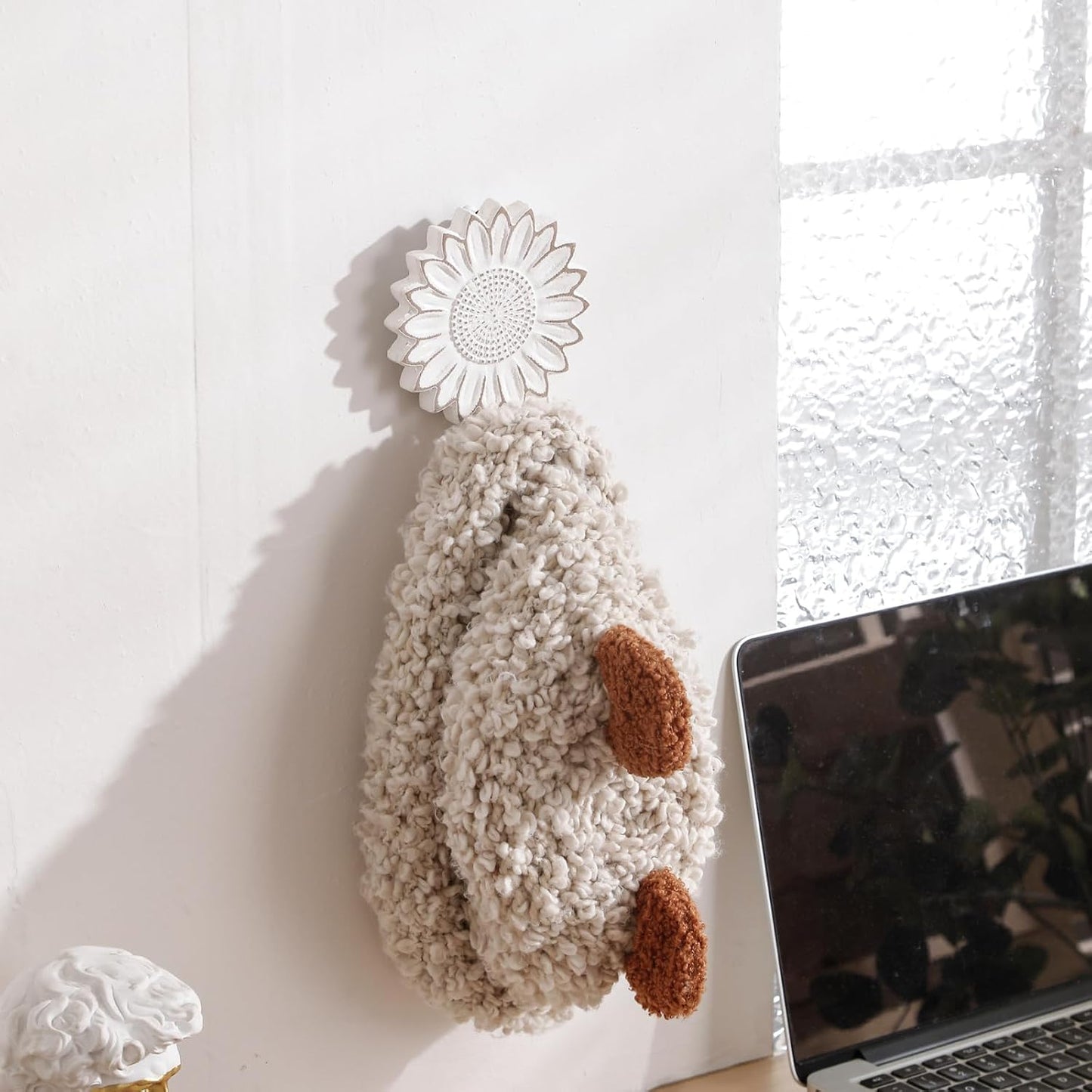 Rustic Wooden Sunflower Wall Hooks / White / Set of 2
