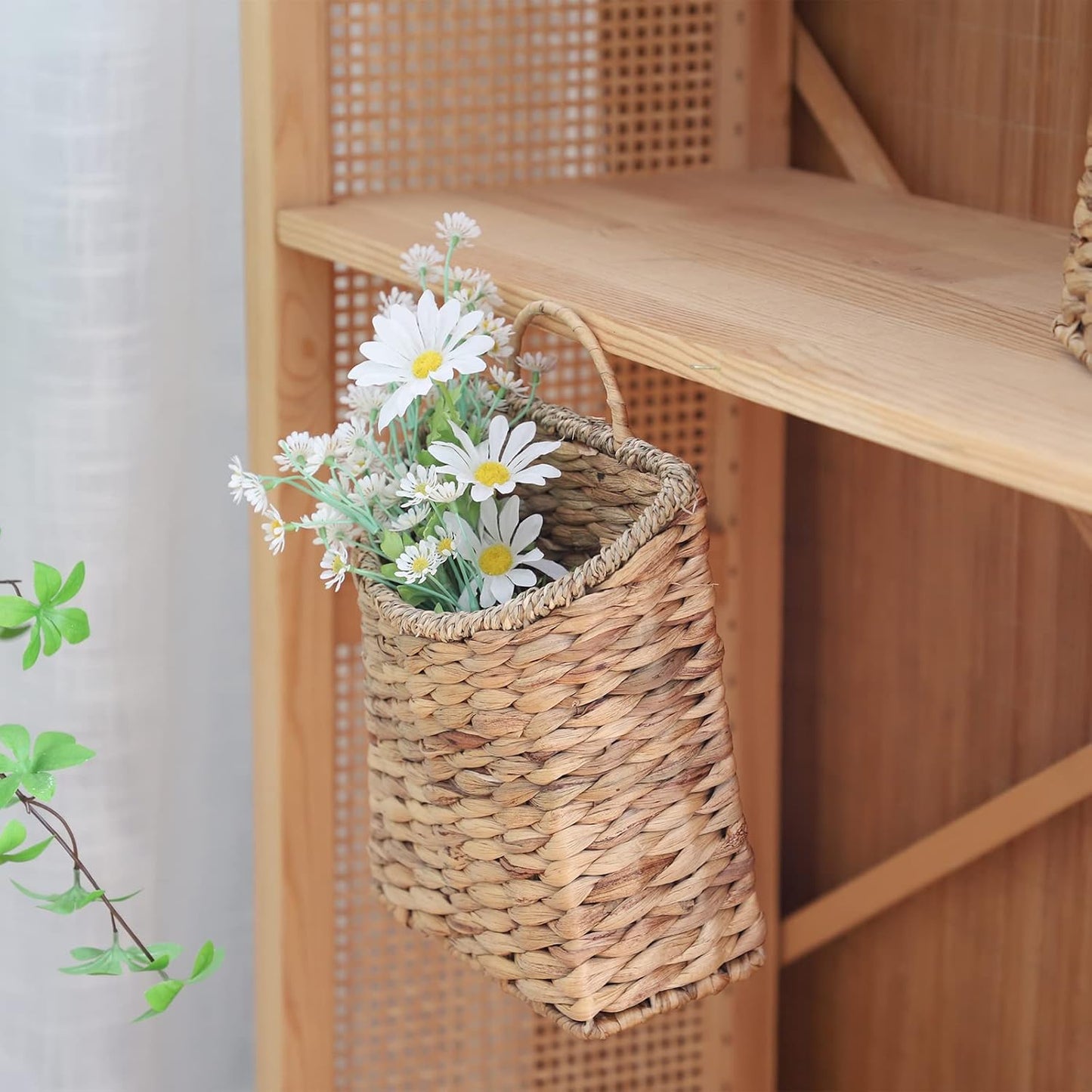 Woven Hanging Basket Water Hyacinth Hanging Wall Basket Wicker Handmade Baskets / Seagrass Mouth