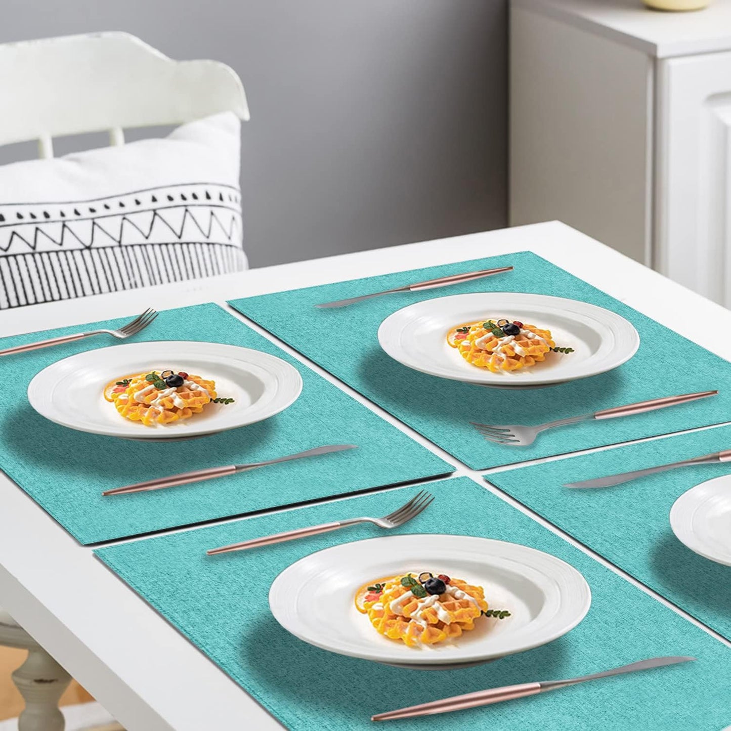 Cloth Placemats Set of 6, Cotton Linen Blend Machine Washable Durable Linen Table Mats, Heat Resistant Placemats