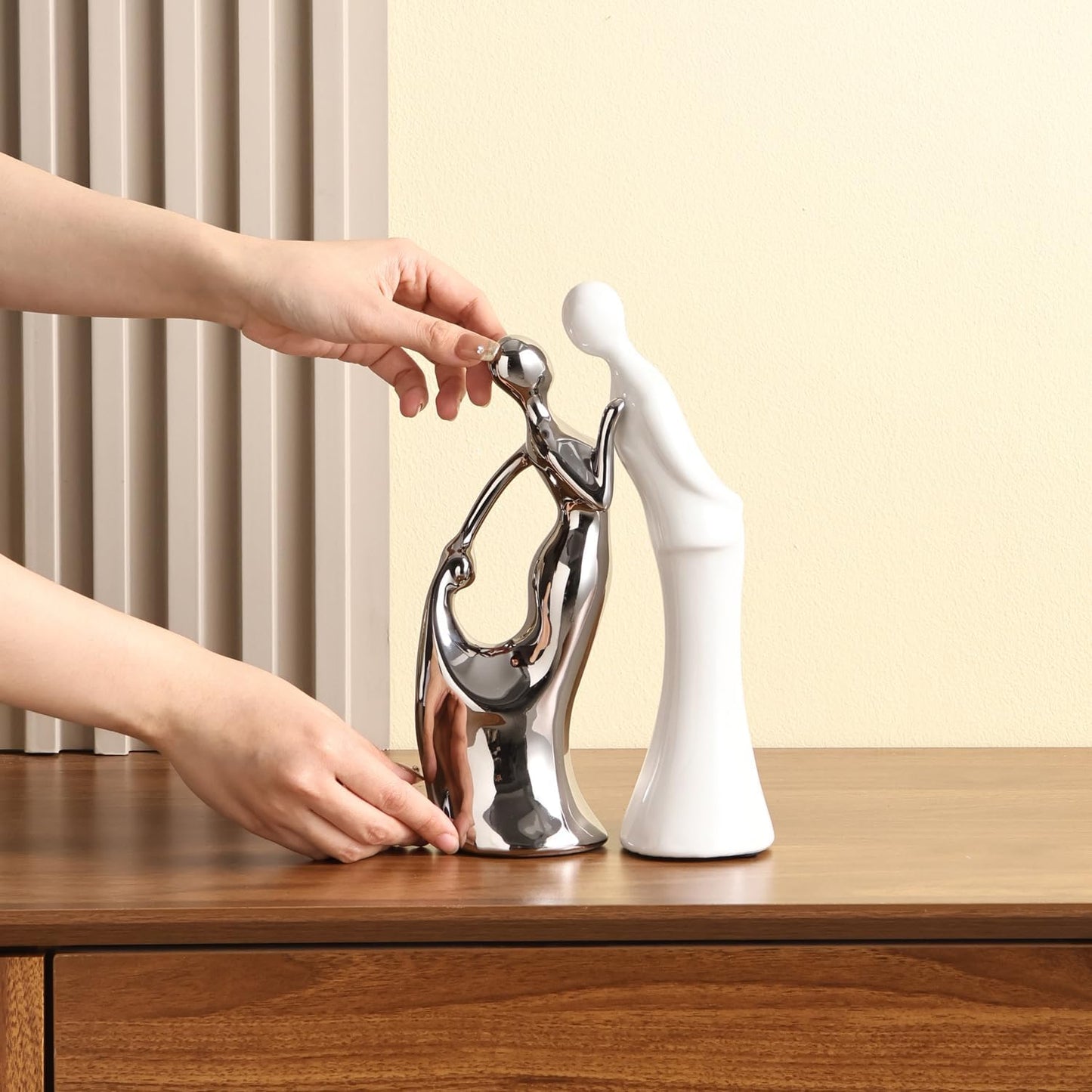 Ceramic Couple Statues Home Decor Lover Sculpture Figurine / White and Silver