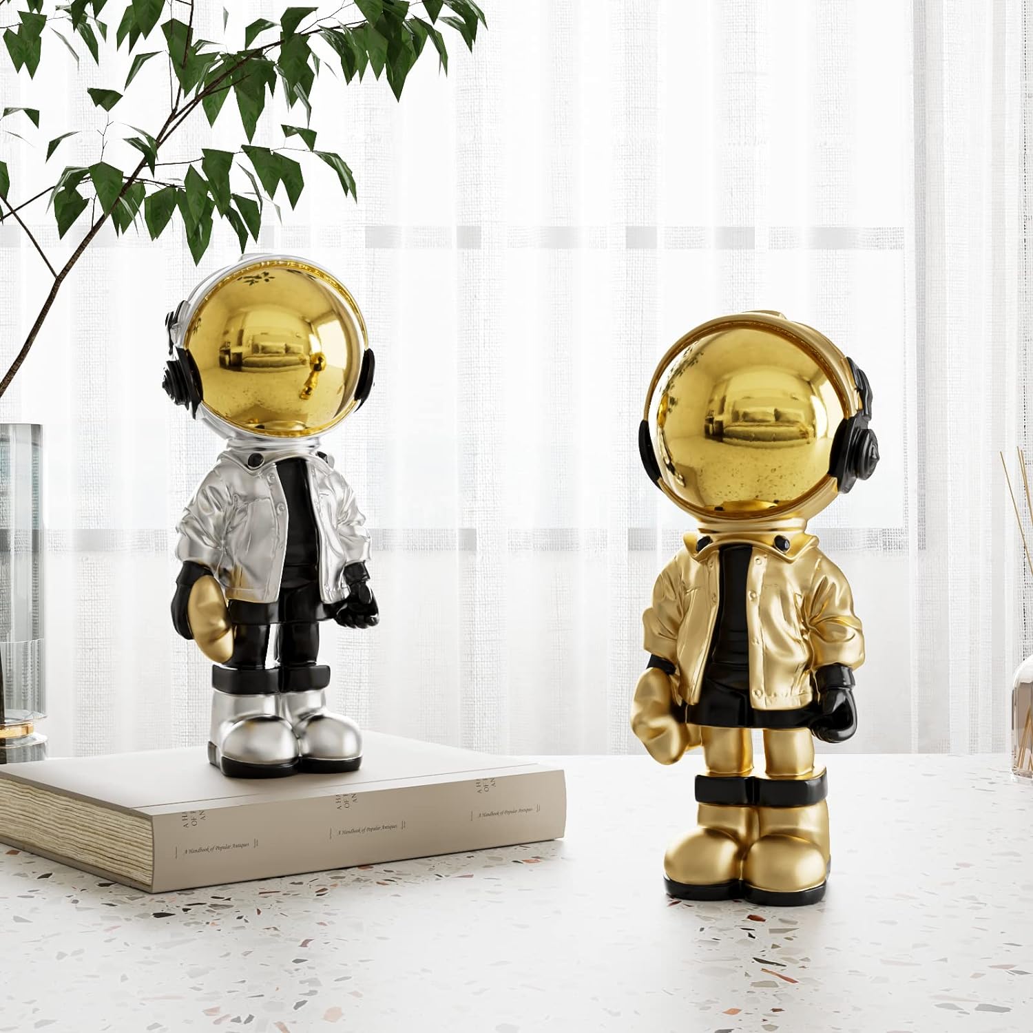 Figurine Statue Astronaut Sculpture Spaceman Decor / Rose Gold / Large