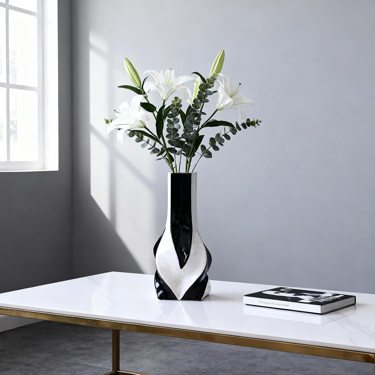 10.6" Black and White Ceramic Vase / Black White