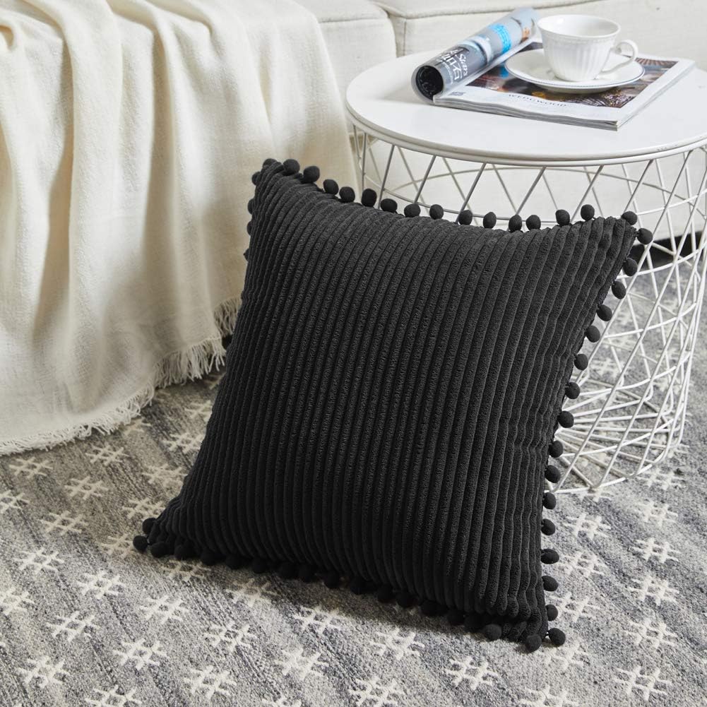 Decorative Throw Pillow Covers / 18 x 18 / Black / Set of 2