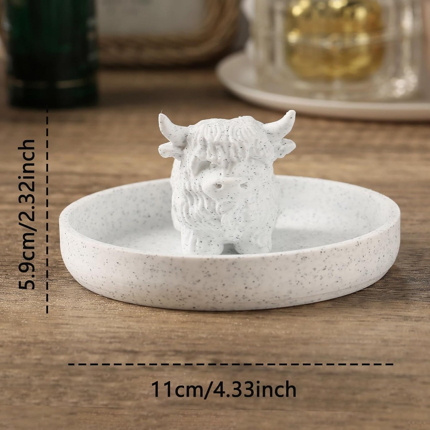 Highland Cow Ring Holder / New Highland Cow White