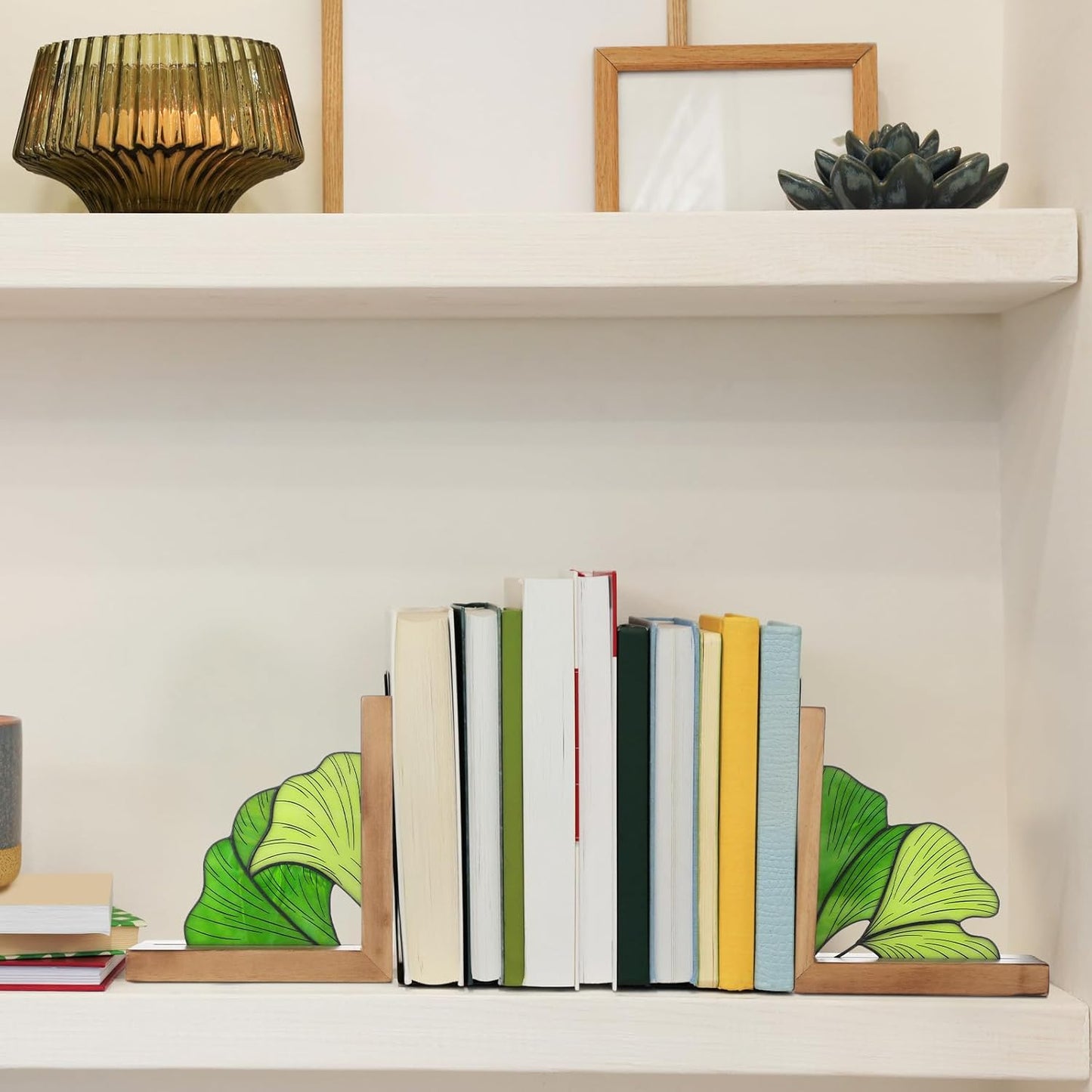 Oak Wood Base Stained Glass Novelty Bookends Organizer Book Ends / Ginkgo Leaves / Green