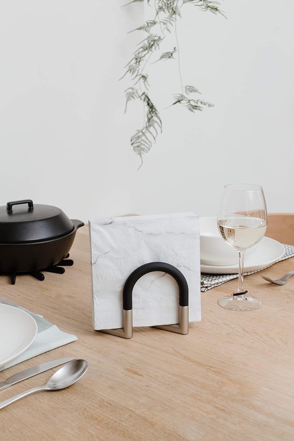 Swivel Napkin Holder / Black/nickel