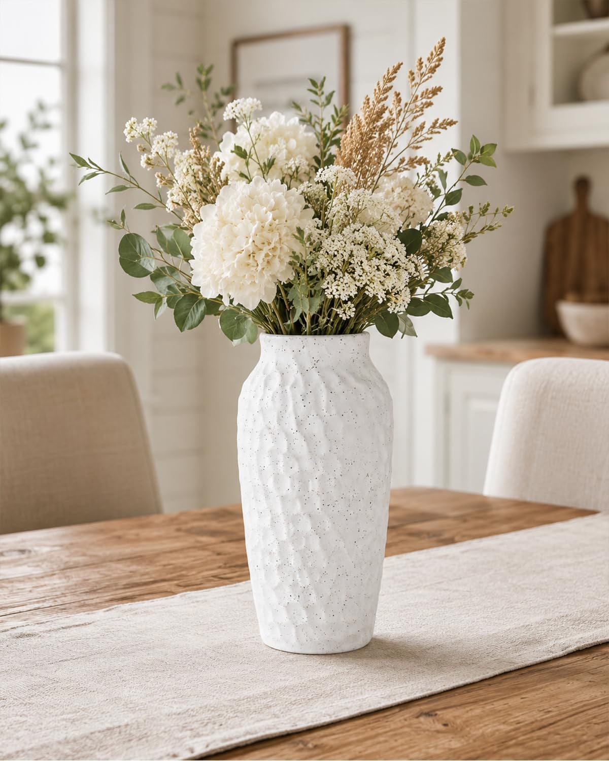Ceramic Vase for Flowers / White / 12.4 Inch