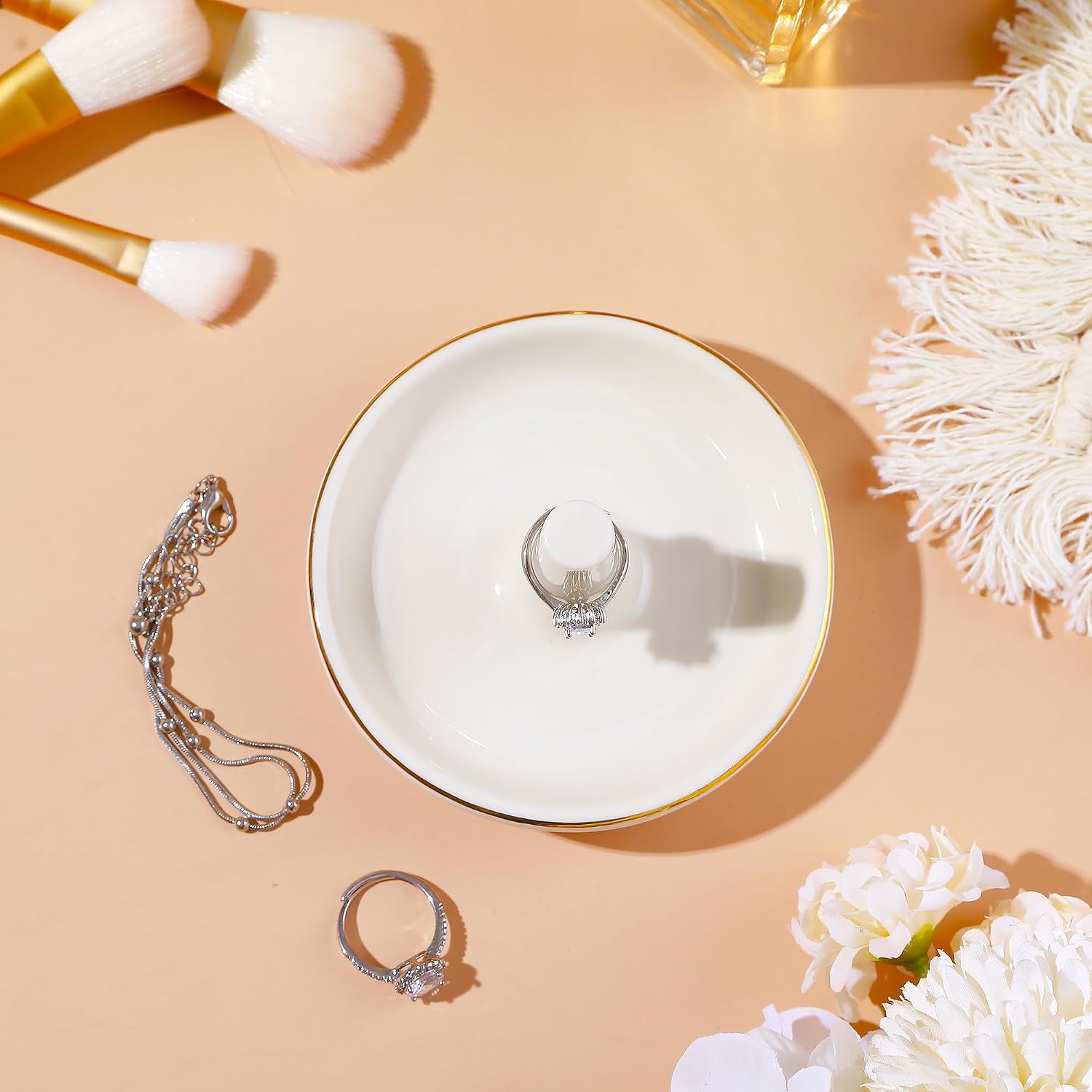 Ceramic Holder for Rings Earrings Necklace / White Ring Holder