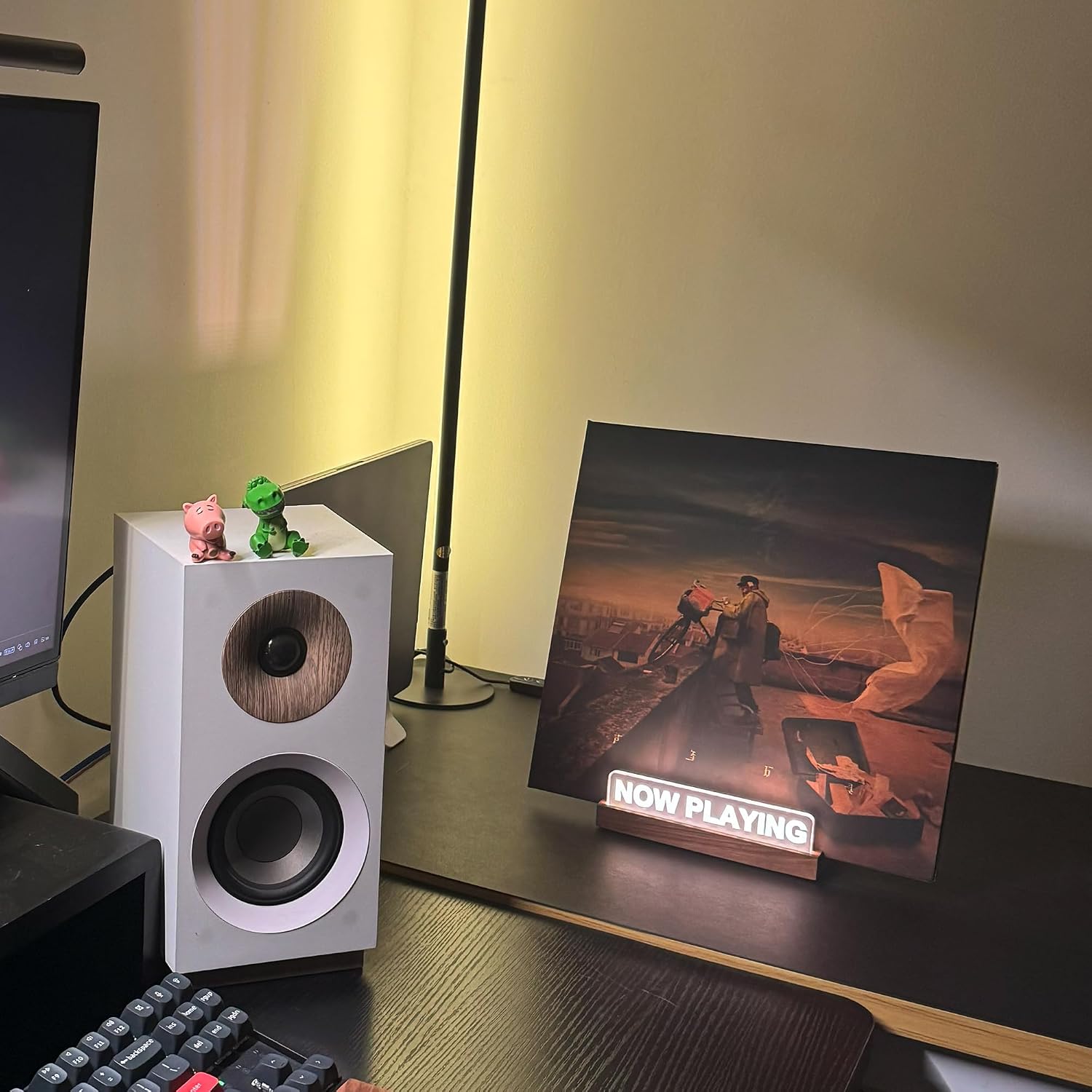Now Playing Vinyl Record Stand , Light Up Album Display Holder , Vinyl Record Display , Album Player Stand with