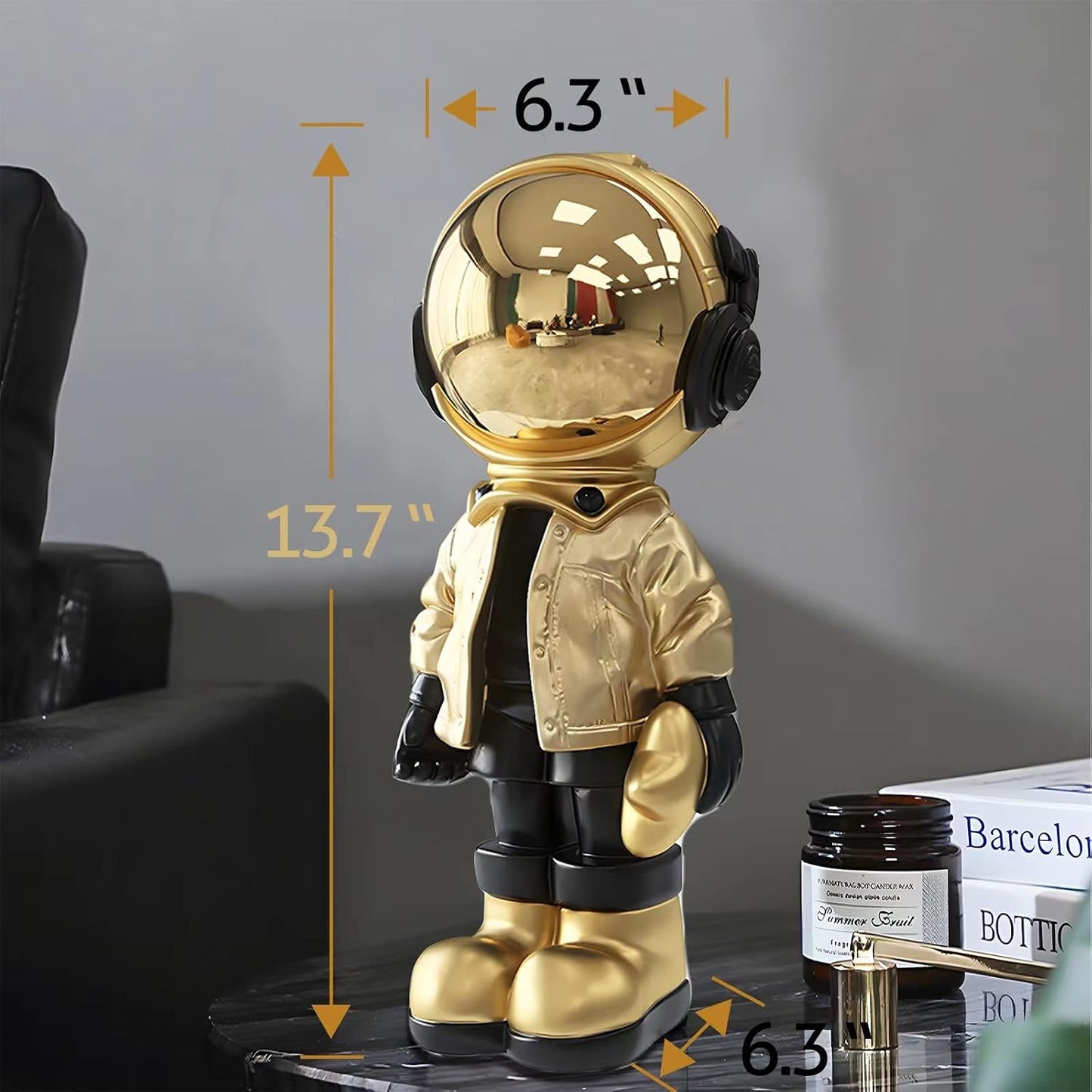 Figurine Statue Astronaut Sculpture Spaceman Decor / Rose Gold / Large