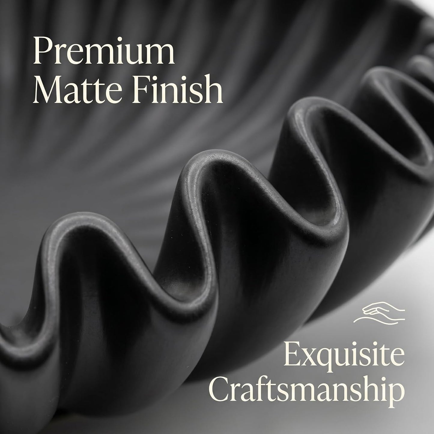 Resin Ruffled Bowls / Black