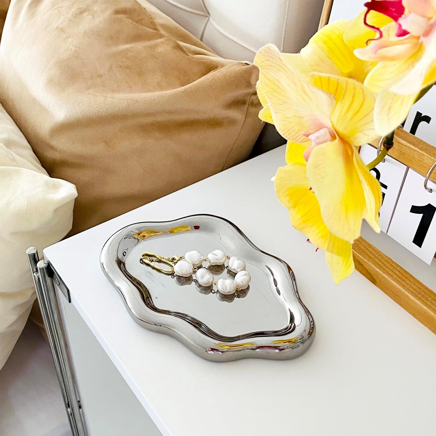 Ceramic Jewelry Tray / Silver