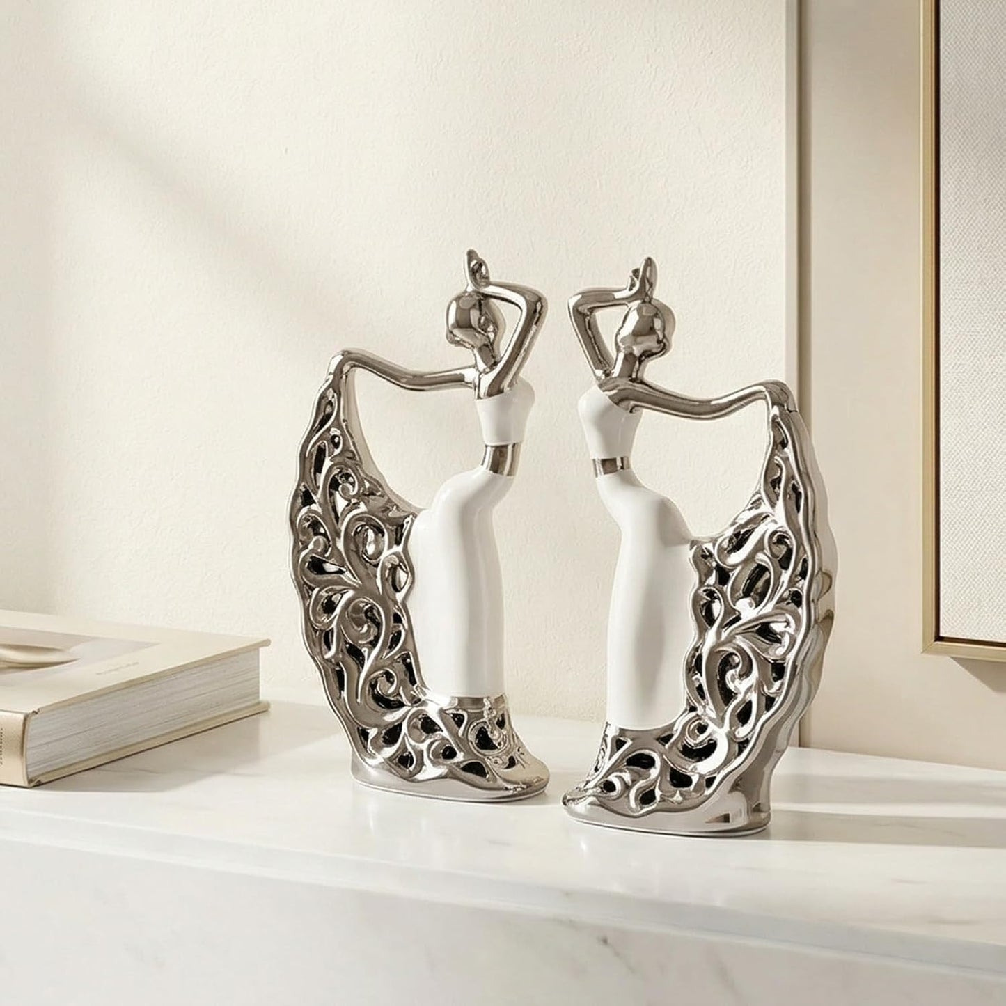 Ceramic Statues Home Decor / White and Silver / Set of 2