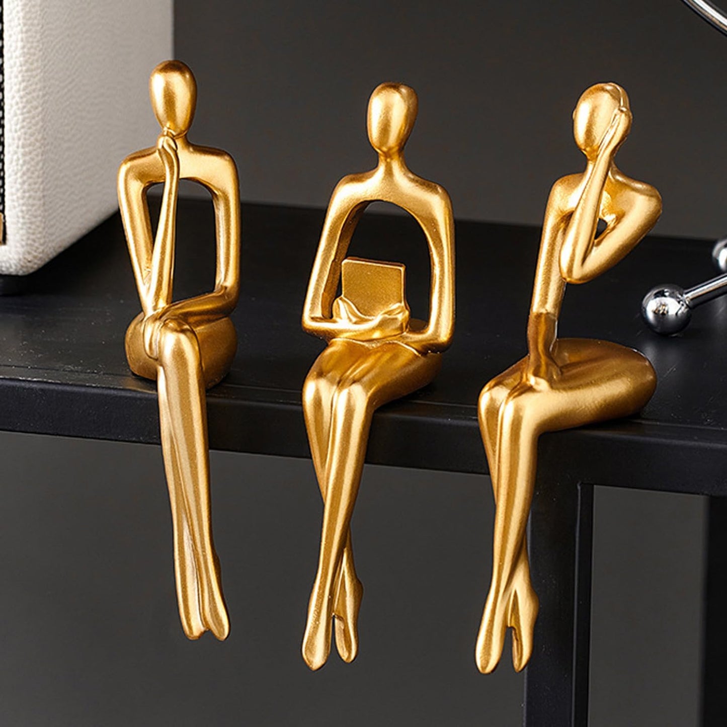 Bookshelf Desk Figurines / Gold / Set of 3