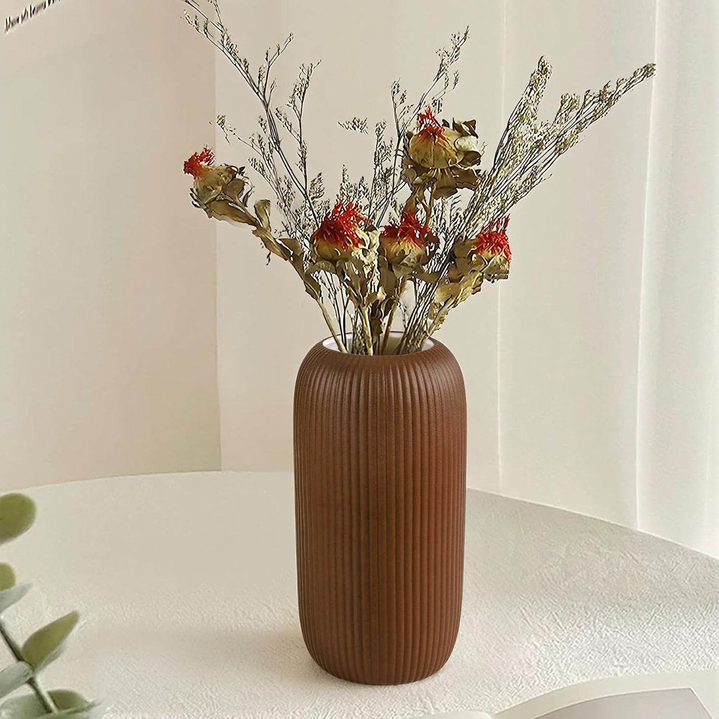 Ceramic Vase for Flowers / Caramel