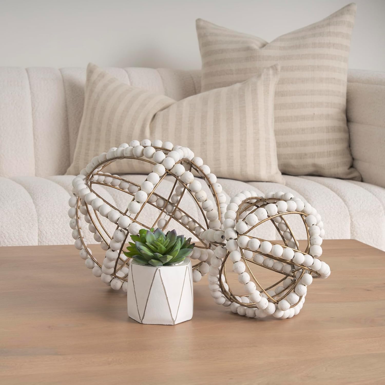 Furniture & Decor 68676 -Espanlade I