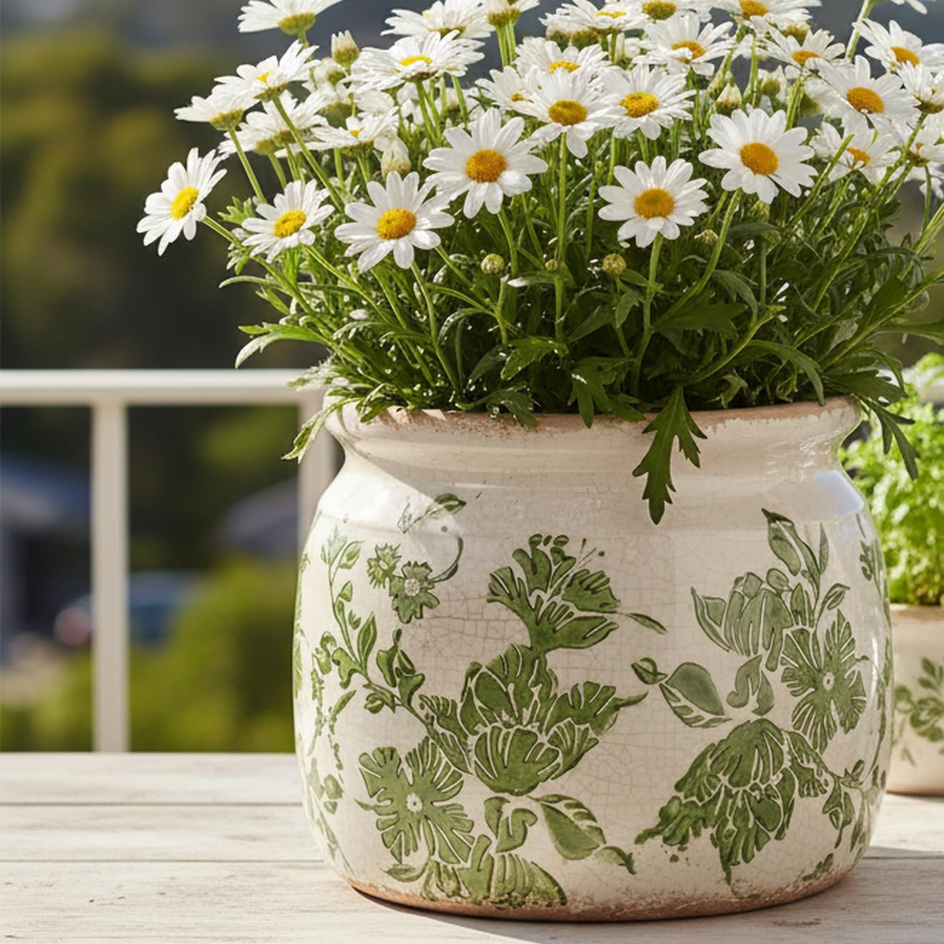 Tuscan Ceramic Indoor Plant Pot & Vase / Classic Green