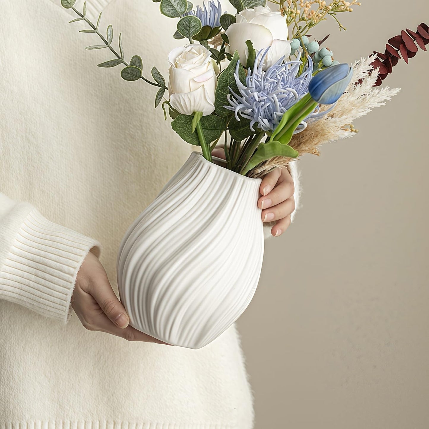 Modern Ceramic Vase / White
