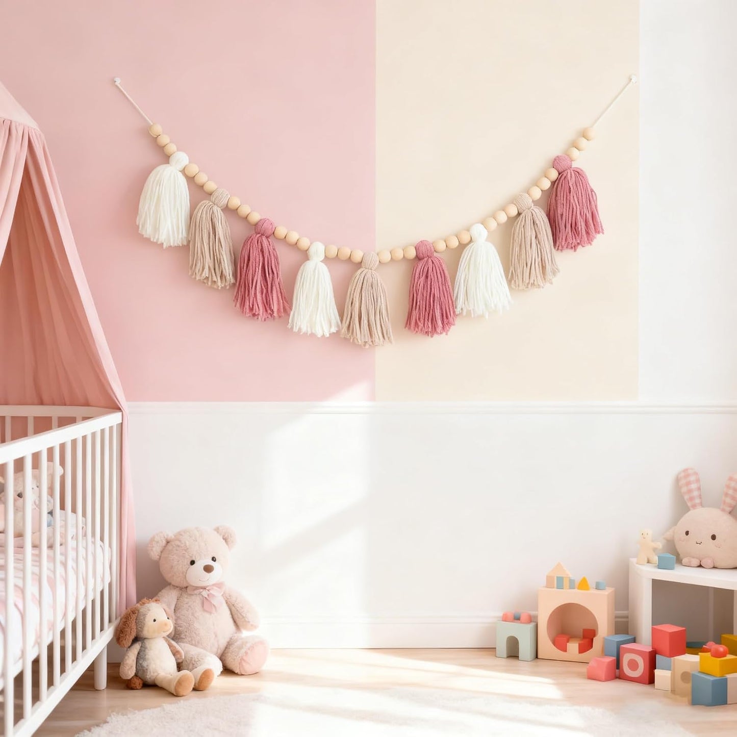Boho Yarn Tassel Garland Banner / Pink