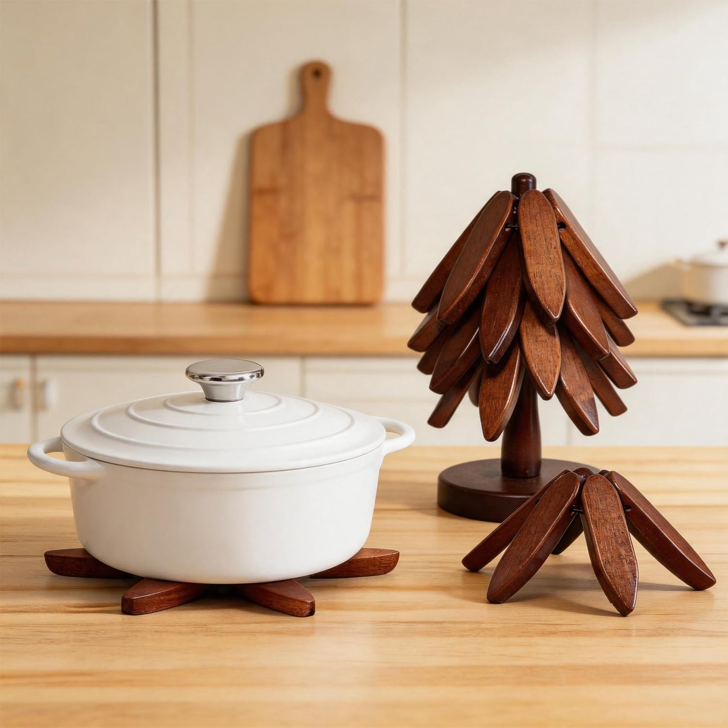 Stand / Wooden Tree Coasters Set / Walnut / Black