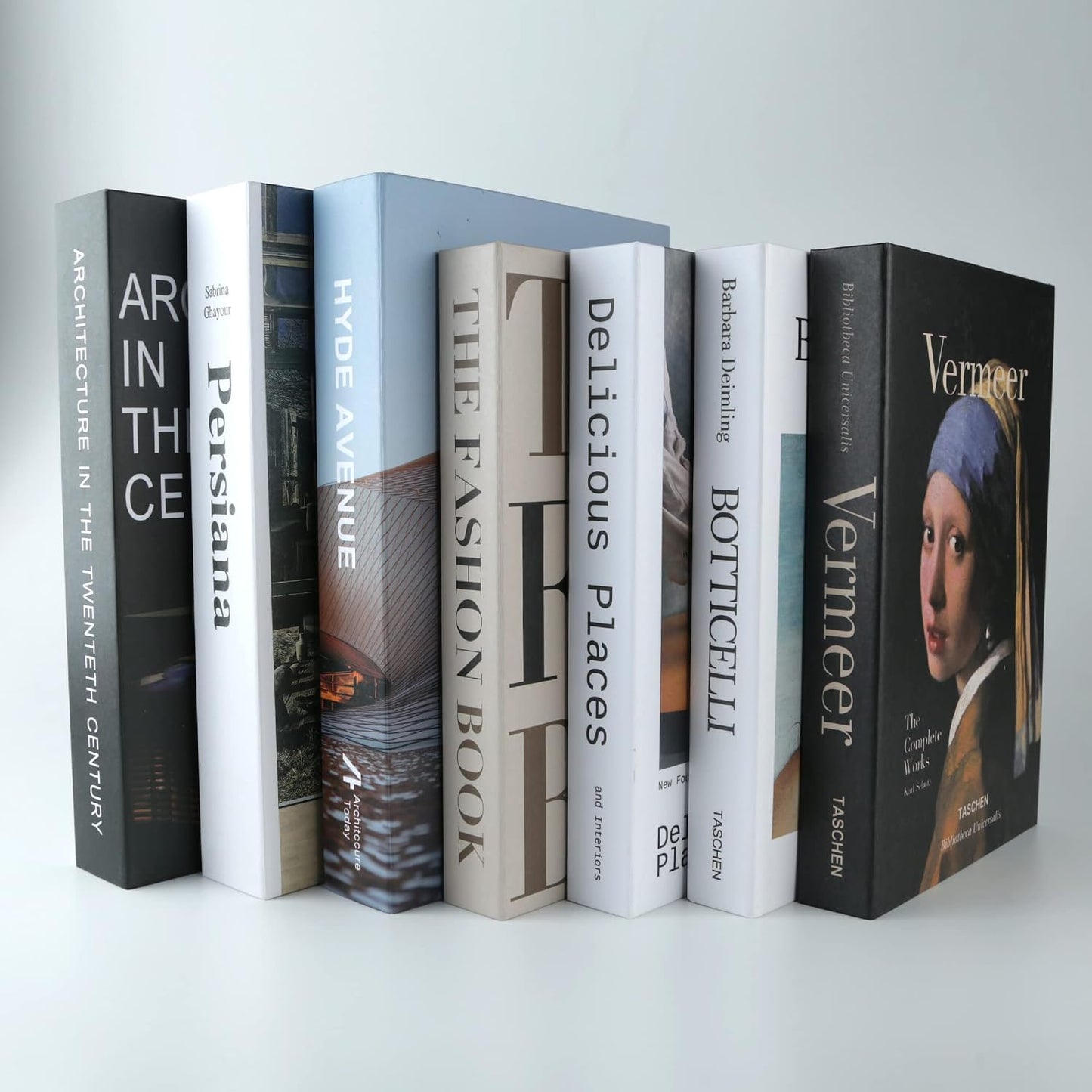 Decorative Books / Black and whiteshelf Decor Accents Library décor / Black and White / Set of 7