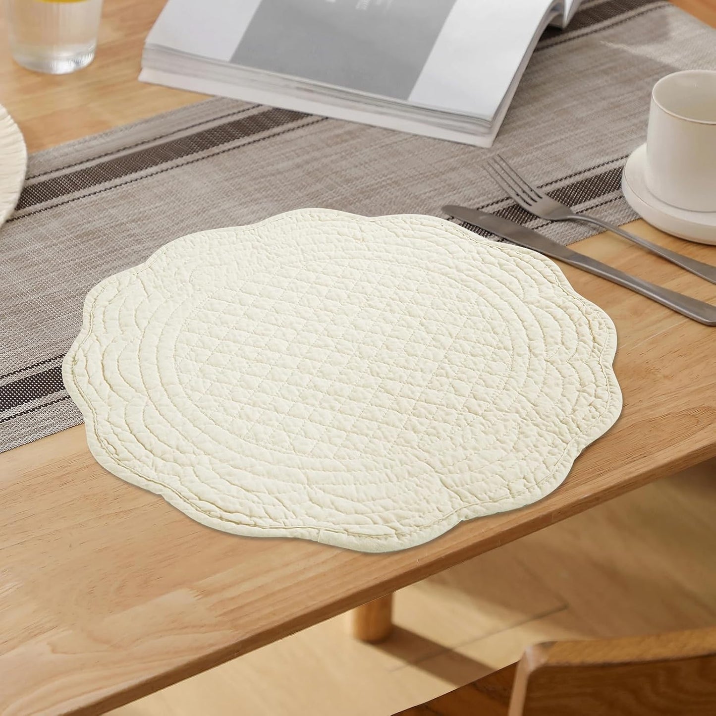 HOMBYS Quilted Placemats Set of 4 Washable Round Placemats for Kitchen Table-100% Cotton Fabric Round Table Mats, (Flax)