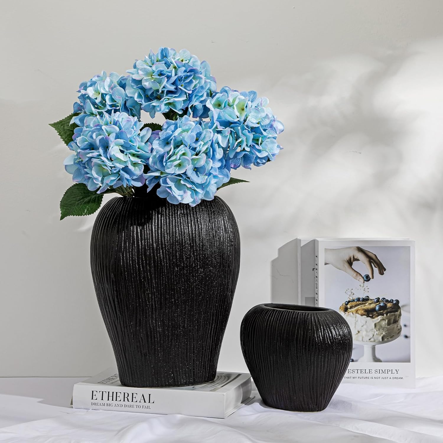 Slim Flat Ceramic Vase / Black / Set of 13