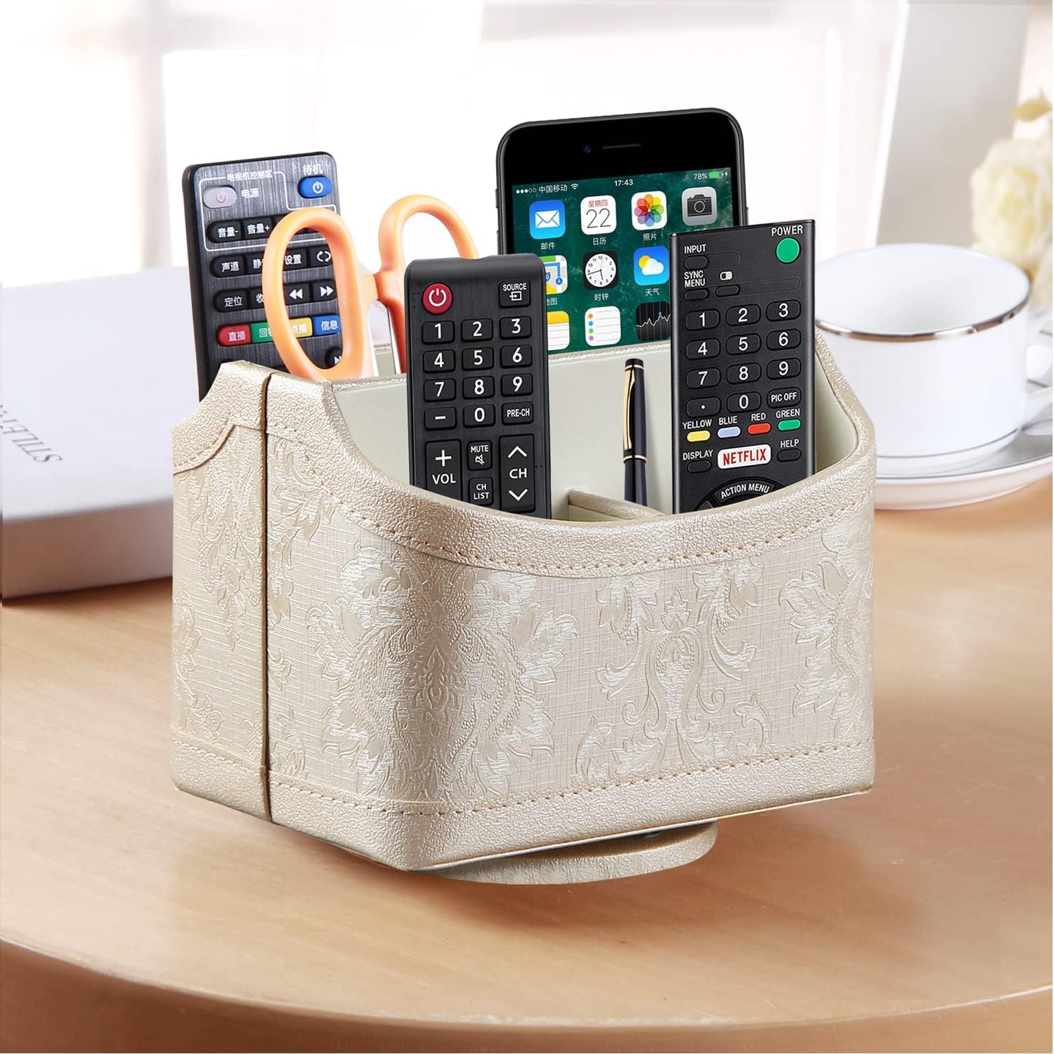 Leather 360°Rotatable Remote Control Holder / 1 A Embroidery Flower