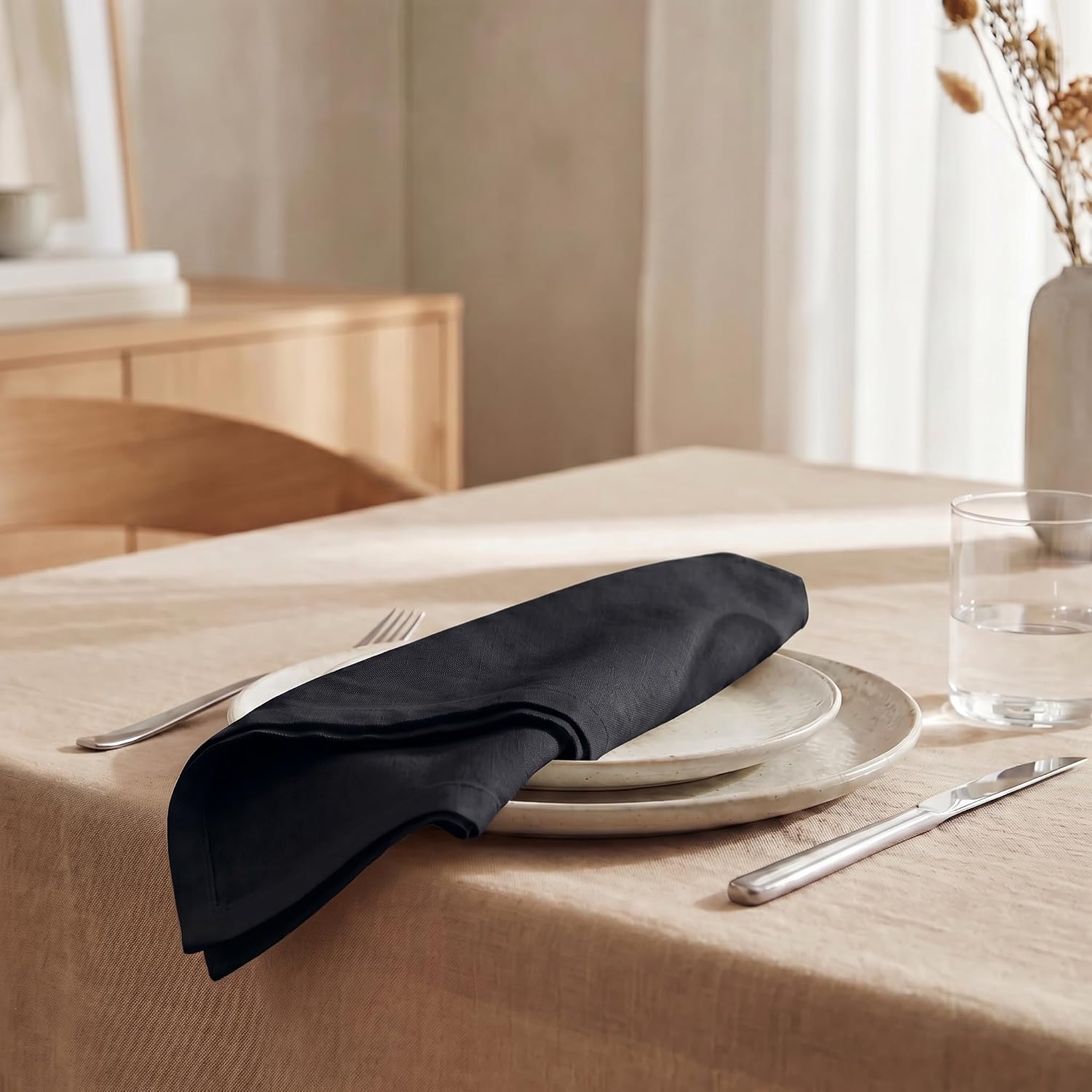 Urban Villa Cloth Napkins Cotton 20x20 (Set of 12) Black
