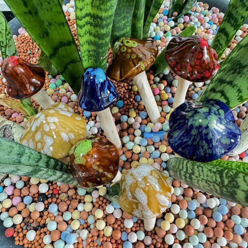 Plant Decorations / 4.7" Lawn Ornaments Fake Mushrooms / Set of 8
