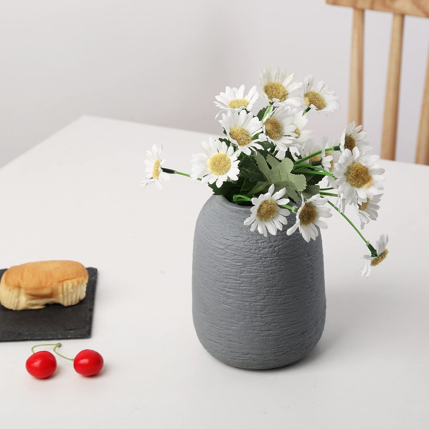 Grey Ceramic Vases / Zj Grey