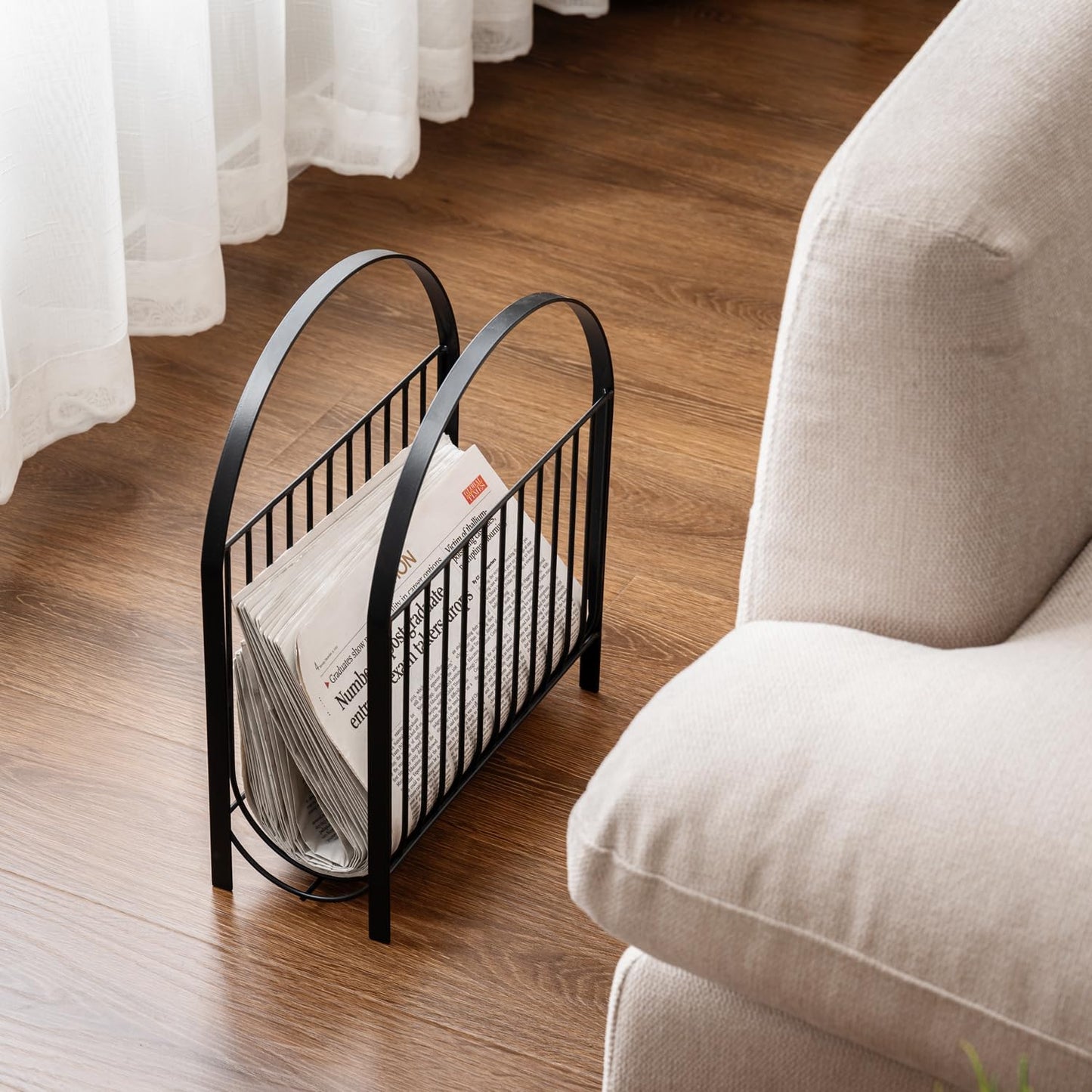 MyGift Mid Century Black Metal Wire Magazine Rack Floor or Tabletop | Mid Century Design, Matte Finish, Sling Basket