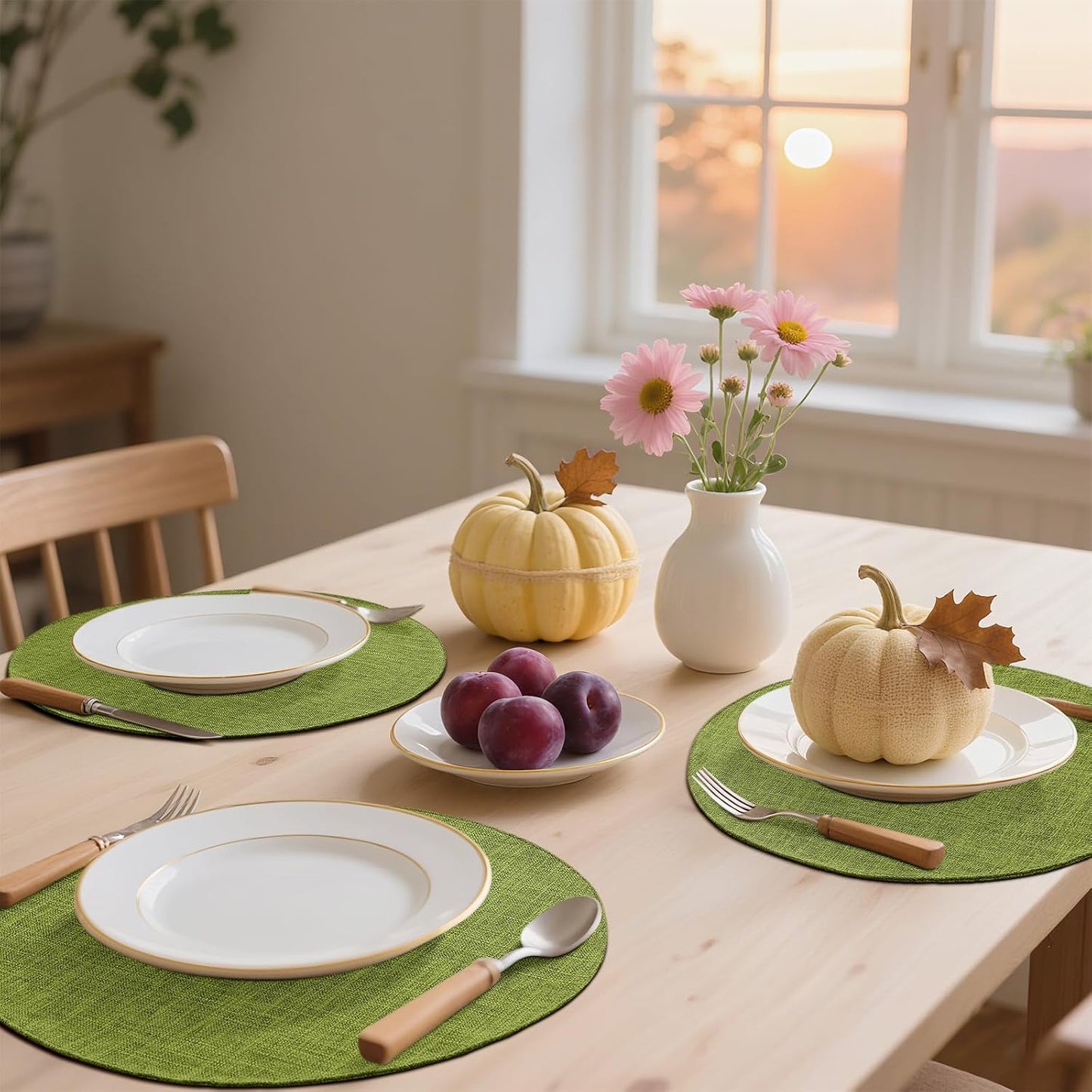 Cotton Linen 15 Inch Round Cloth Place mats, Set of 6, Grass Green | Washable Table Mats, Heat Resistant, Reversible