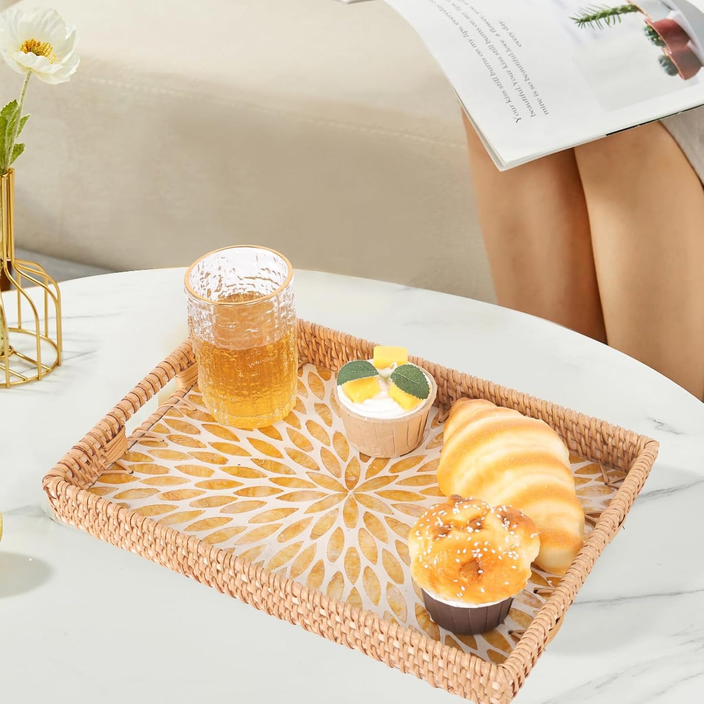 Rattan Serving Tray / Amber Leaf
