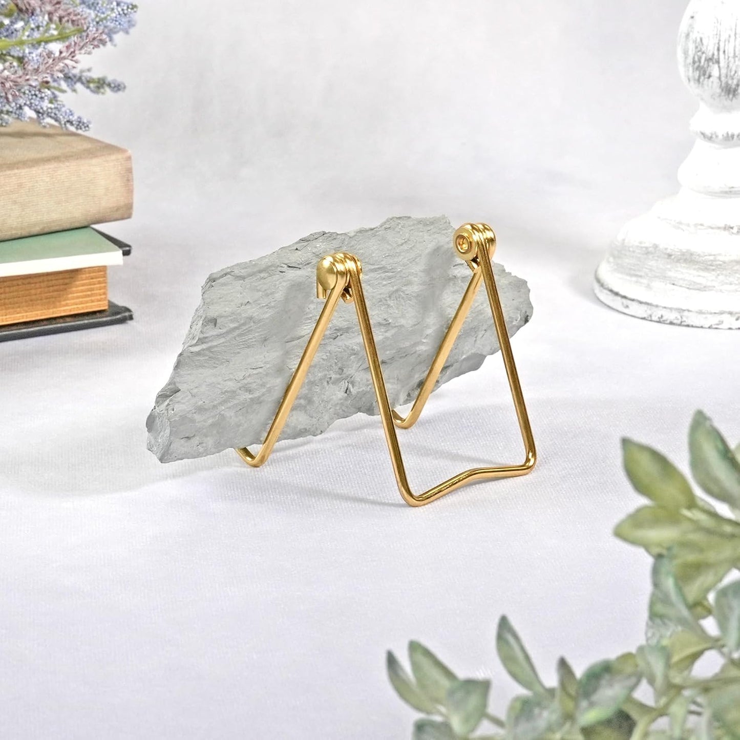Bard's Folding Gold-toned Wire Easel Stand, 3" H x 2.75" W x 3" D, Pack of 6