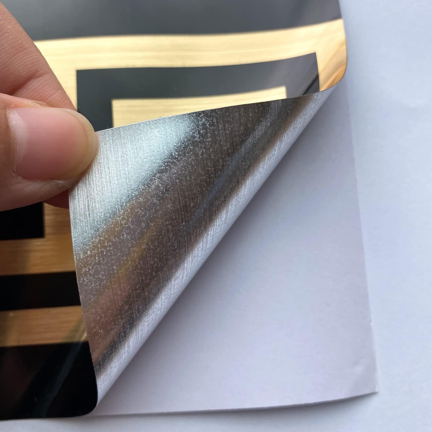 Self Adhesive Skirting Wall Waist Line Decal / Brushed Gold / 3.9 x 78.7