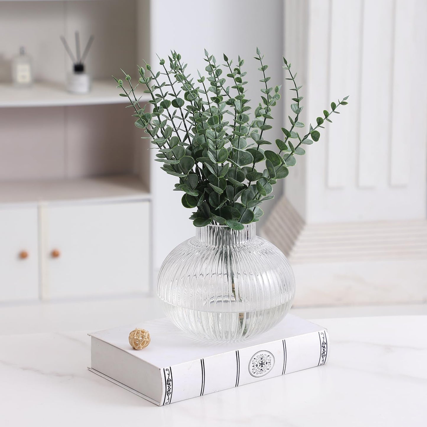Round Glass Vase / Clear / Round 6 Inches