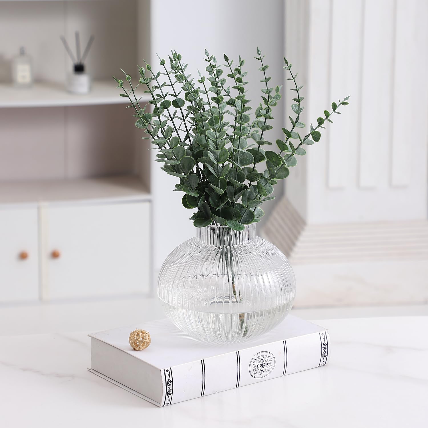 Round Glass Vase / Clear / Round 6 Inches