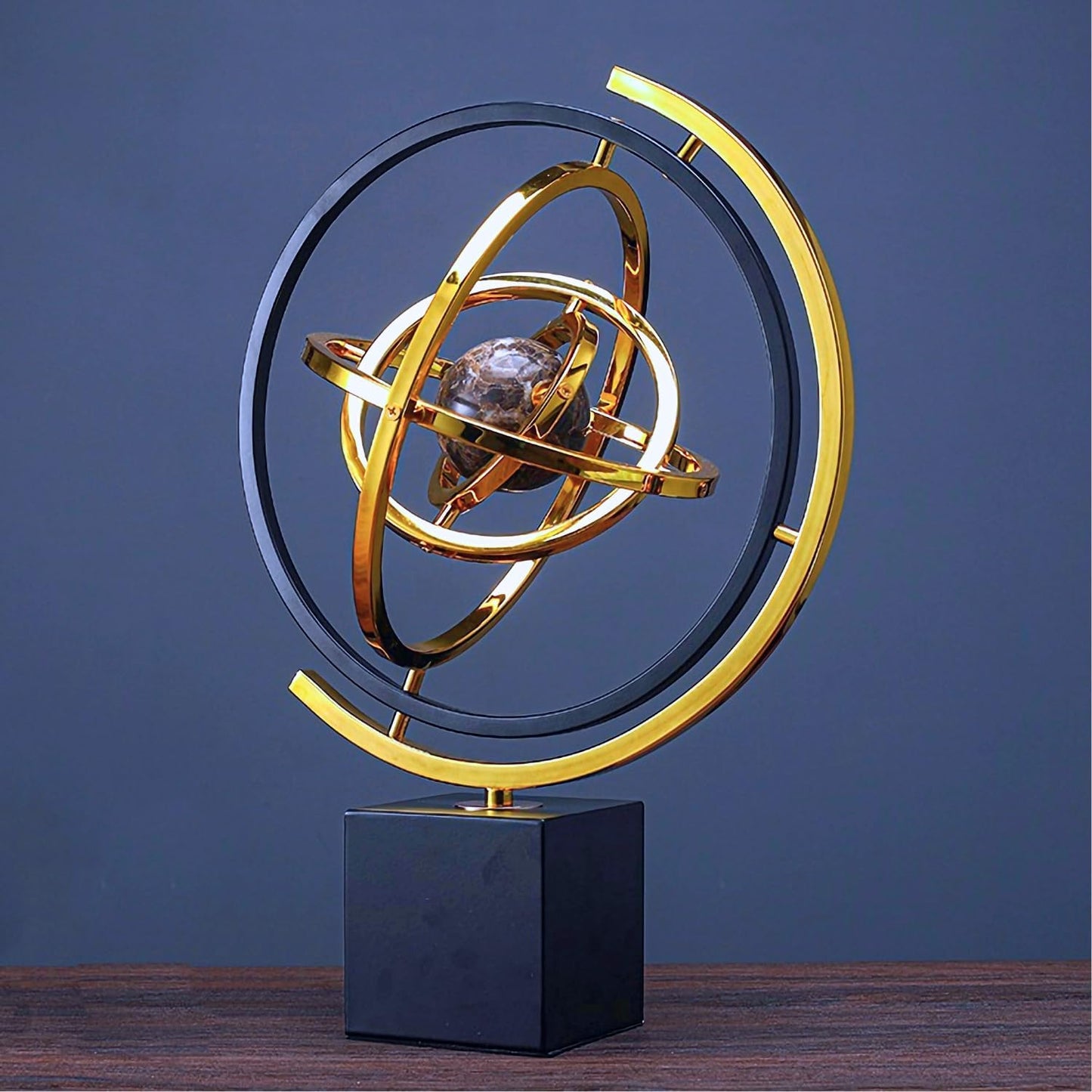Black & Tabletop Statue / GLOBE / Large / Gold