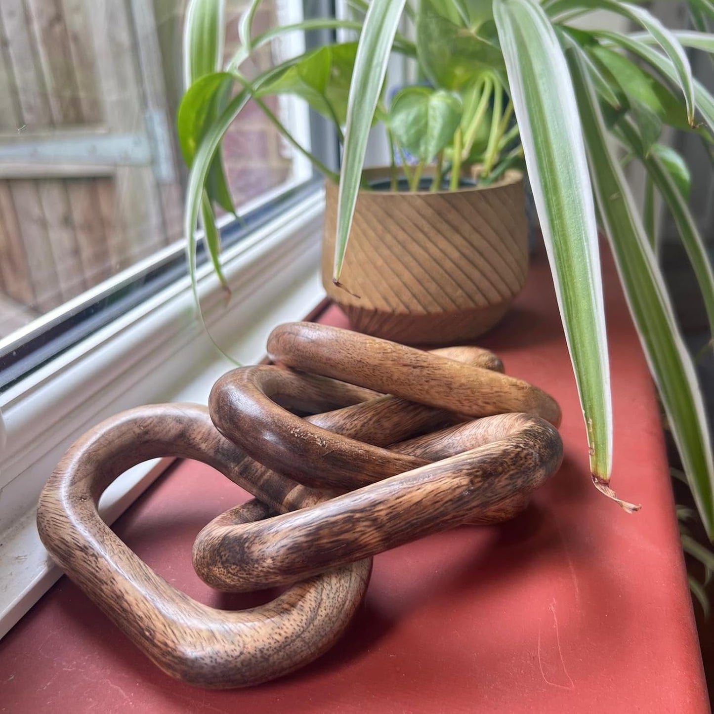 Rustic Wooden 5-Link Chain Ornament