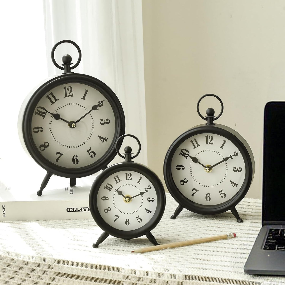 EMAX HOME Small Black Desk and Shelf Clock, 4.7*7.3 Inch Retro Elegant Tabletop Clock with Glass Cover, Silent