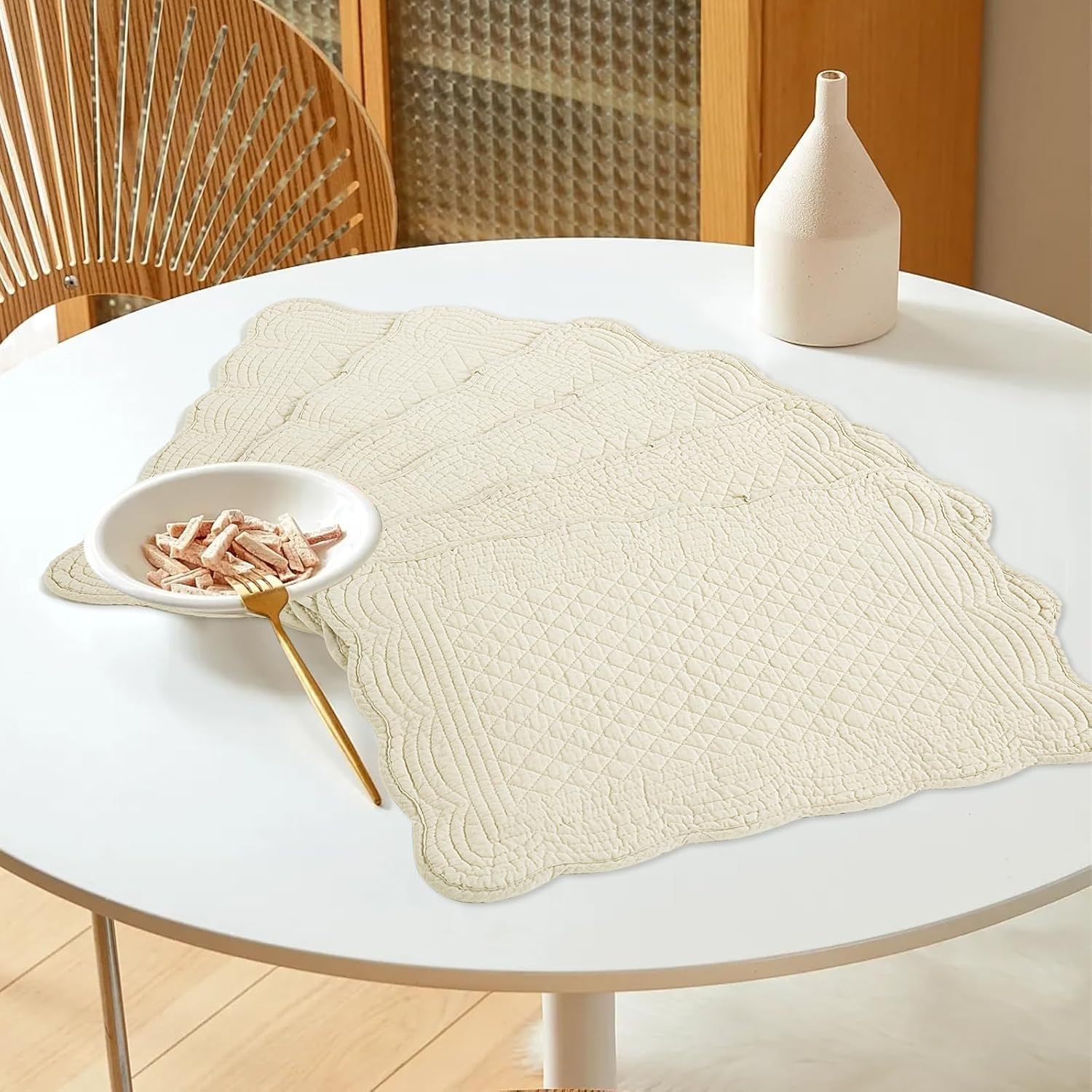 HOMBYS Quilted Placemats Set of 4 Washable-Rectangular Placemats for Kitchen Table-100% Cotton Fabric Rectangular Table