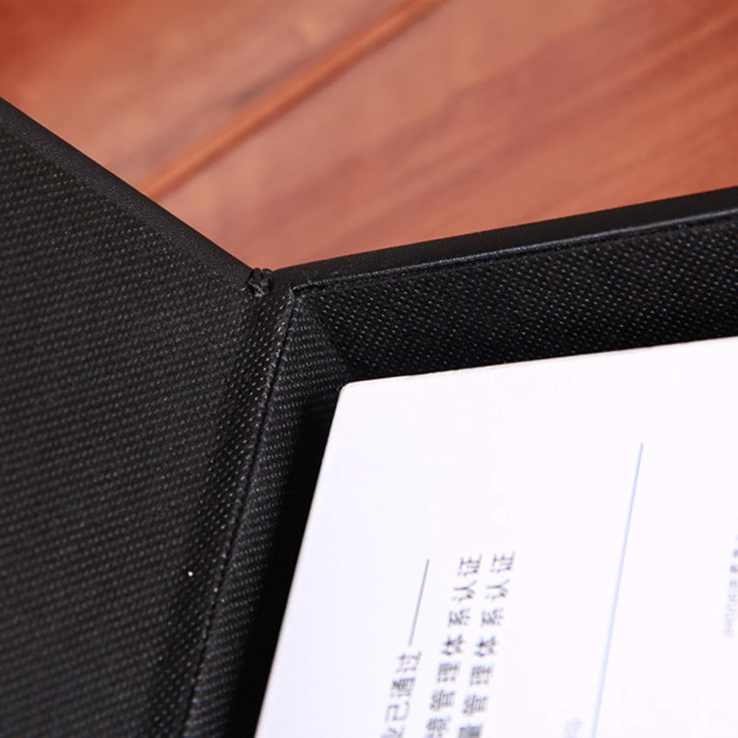 High-end Fashion PU Leather Tissue Box Holder / Black