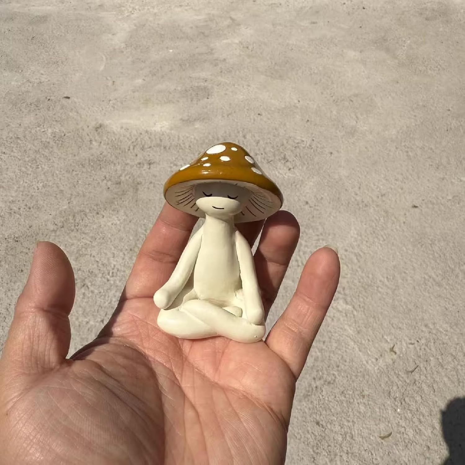 Meditation Mushroom Statue / 3.15 Inch