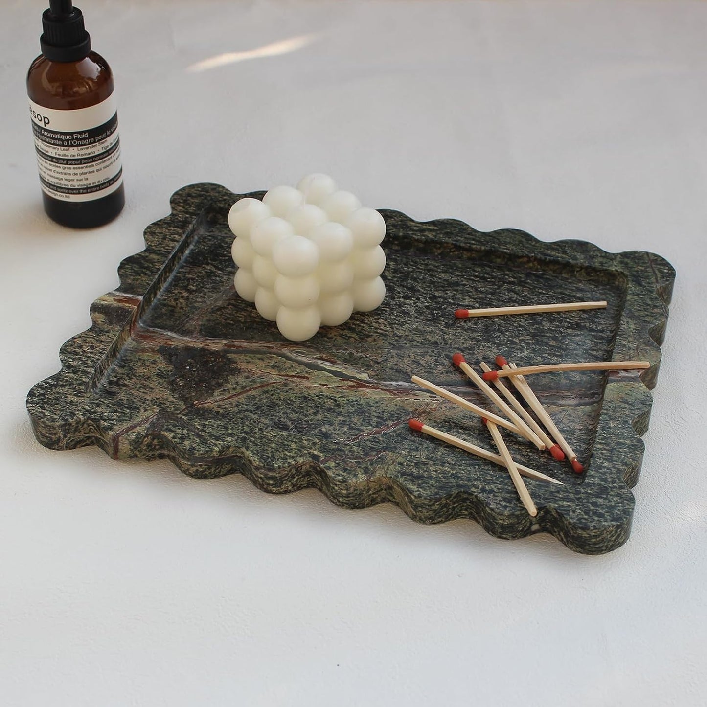 Natural Scalloped Marble Tray / Rainforest Green / 10.8 x 8