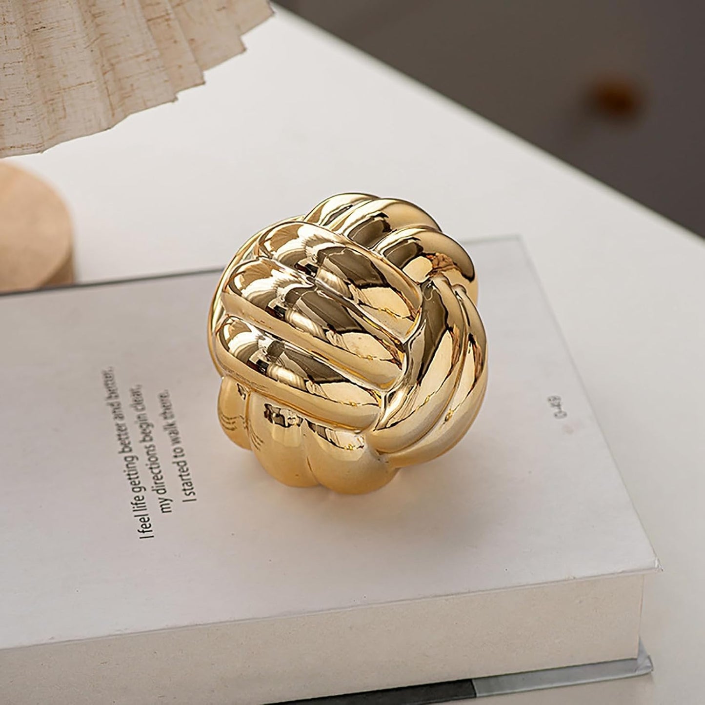 Ceramic Knot Statues Home Decor / 2.55 x 2.3 / Small / Gold