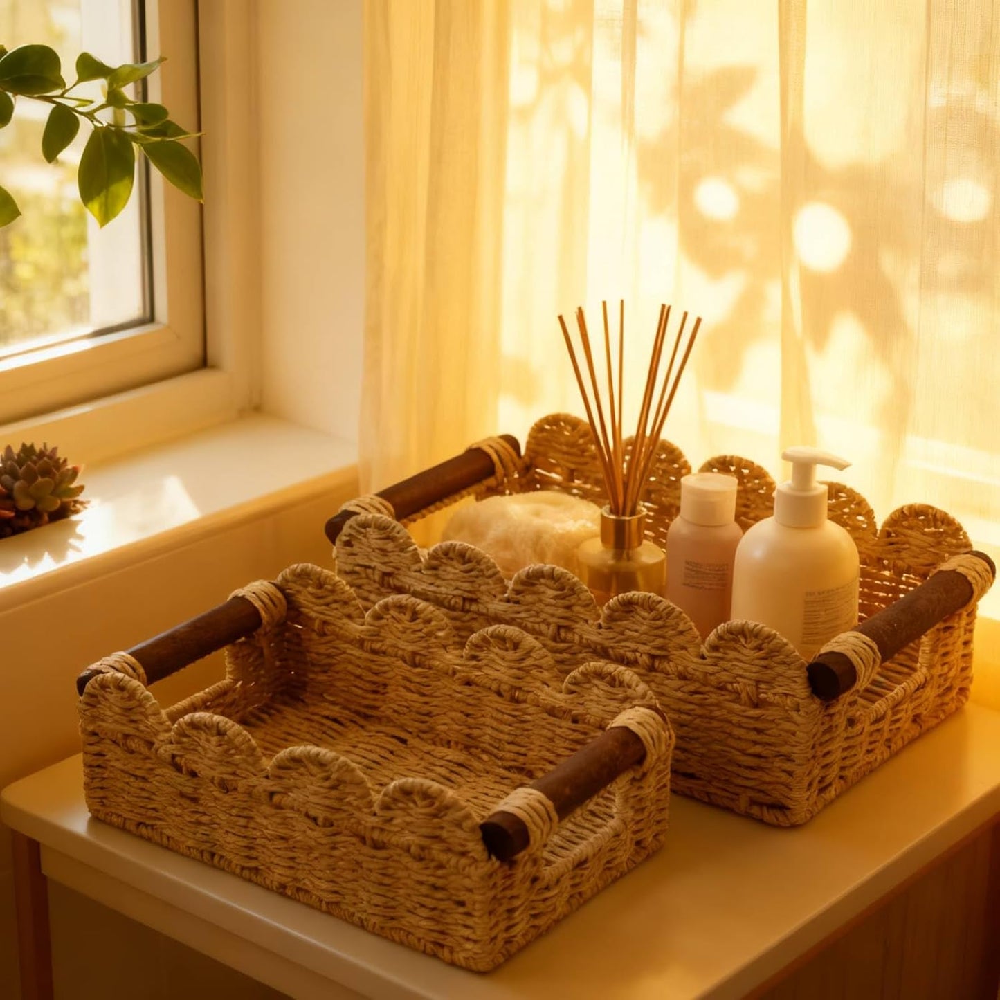 Scalloped Basket / Wicker Basket for Organizing / Beige