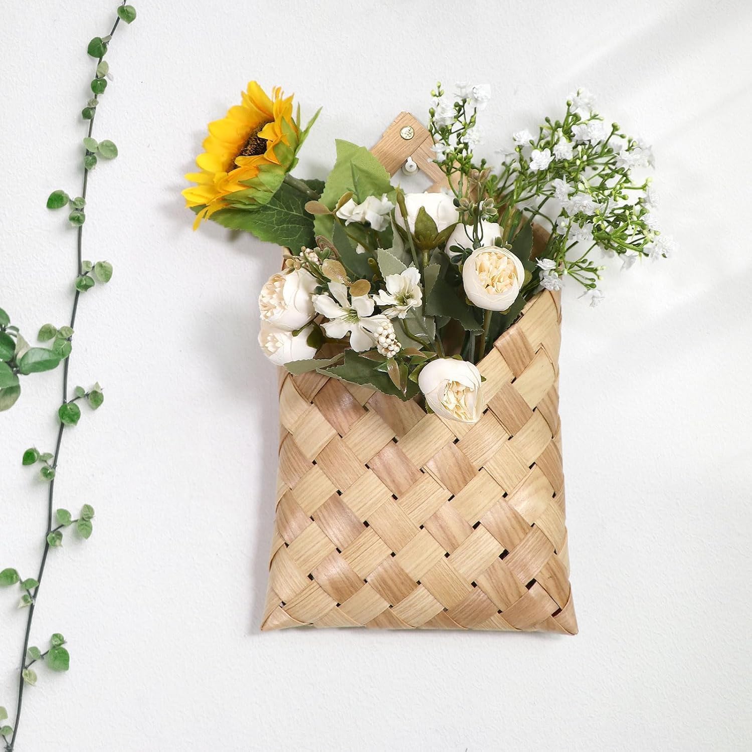 Woven Wall Hanging Basket